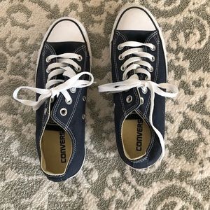 New navy converse